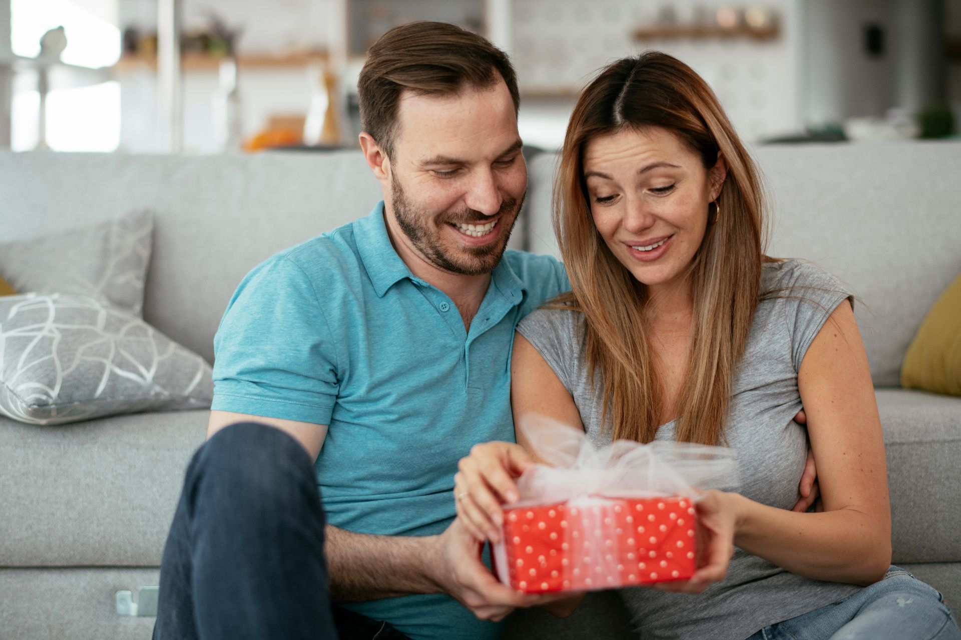 15 Easy Ways To Make Your Partner Feel Special Every Single Day